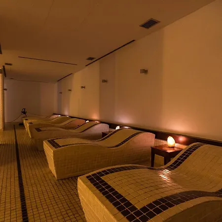 Hotel Blancafort Termal 4*